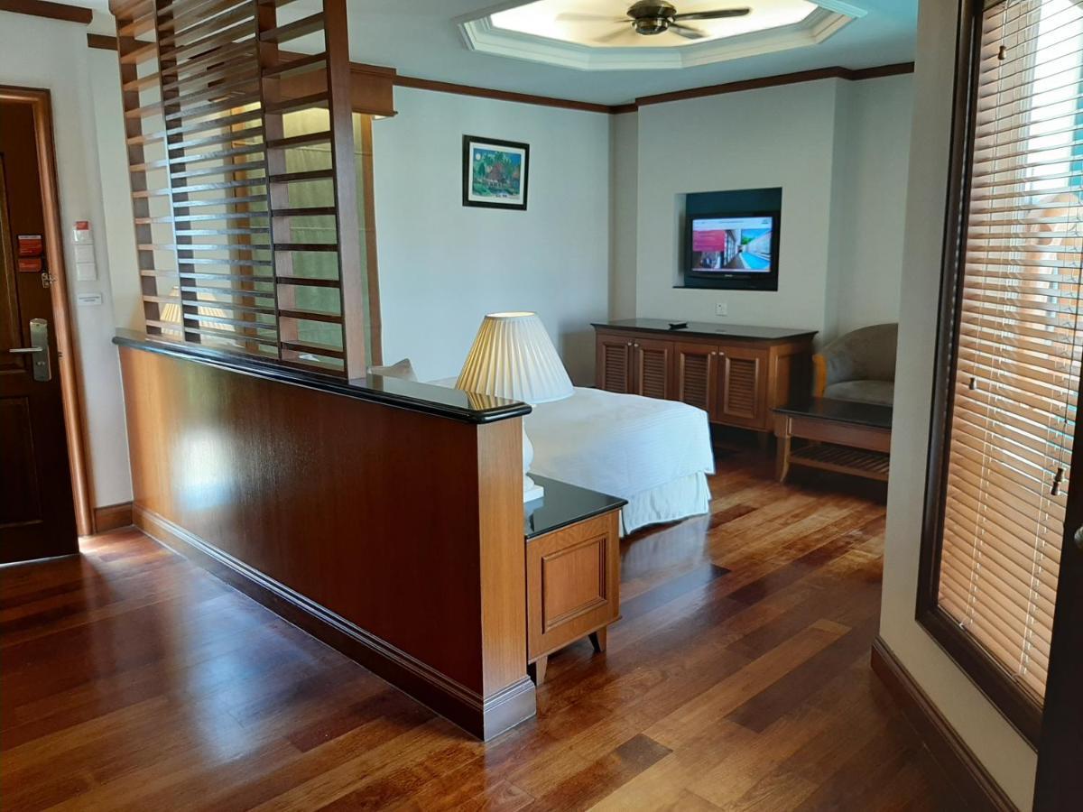 Wonderland Private Pool Villas At Port Dickson Exteriör bild